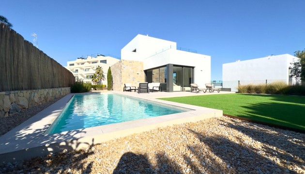 Detached Villa - Wiederverkauf - Orihuela - Las Colinas Golf