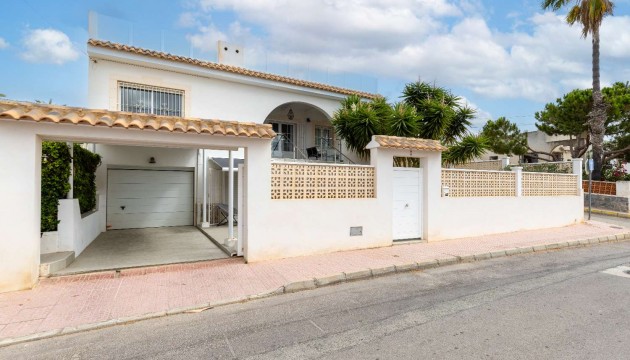 Detached Villa - Wiederverkauf - Orihuela - Orihuela