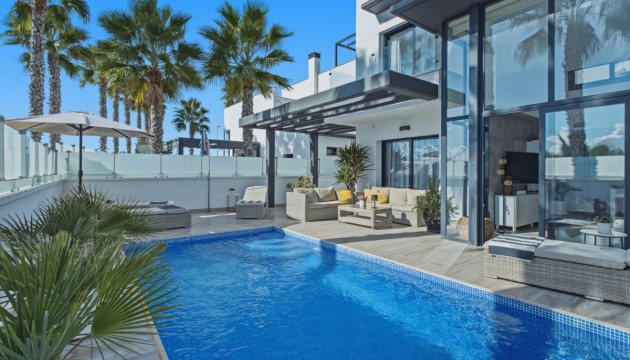 Detached Villa - Wiederverkauf - Orihuela - Orihuela