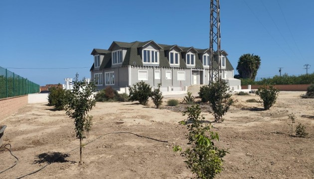 Detached Villa - Wiederverkauf - San Miguel de Salinas - San Miguel de Salinas