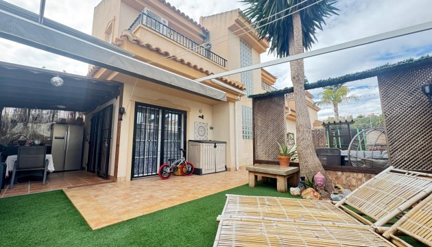 Detached Villa - Wiederverkauf - San Miguel de Salinas - San Miguel de Salinas