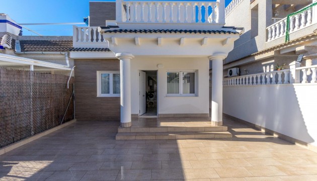 Detached Villa - Wiederverkauf - Torrevieja - El chaparral