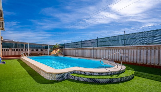 Detached Villa - Wiederverkauf - Torrevieja - El chaparral