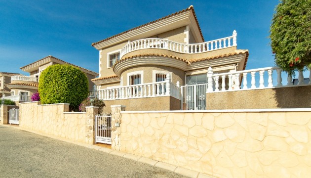 Fristående Villa - Begagnad - Orihuela Costa - Los Altos
