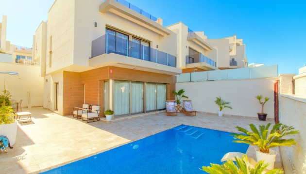 Fristående Villa - Begagnad - Orihuela Costa - Villamartín