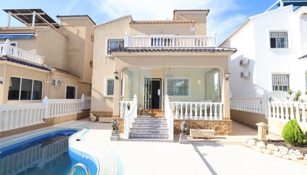 Fristående Villa - Begagnad - Orihuela Costa - Villamartín