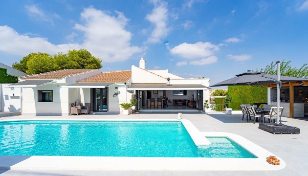 Fristående Villa - Begagnad - Orihuela Costa - Villamartín
