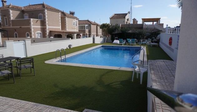 Fristående Villa - Begagnad - Orihuela Costa - Villamartín