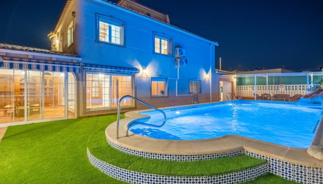 Fristående Villa - Begagnad - Torrevieja - El chaparral