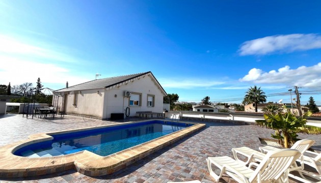 Fristående Villa - Begagnad - Torrevieja - Los Balcones - Los Altos del Edén