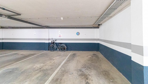 Garage - Herverkoop - Orihuela Costa - Cabo Roig