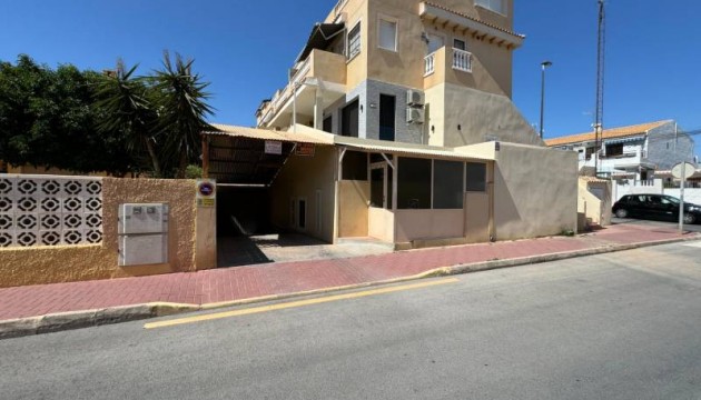 Гараж - Перепродажа - Torrevieja - Los Frutales