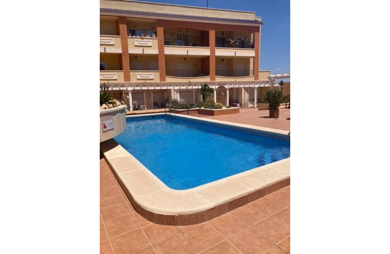 Herverkoop - Apartment - Algorfa - Village