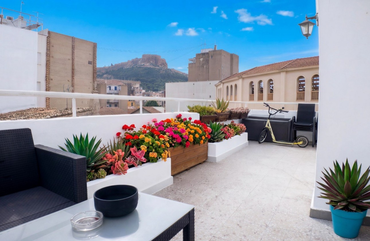 Herverkoop - Apartment - Alicante - San Antón