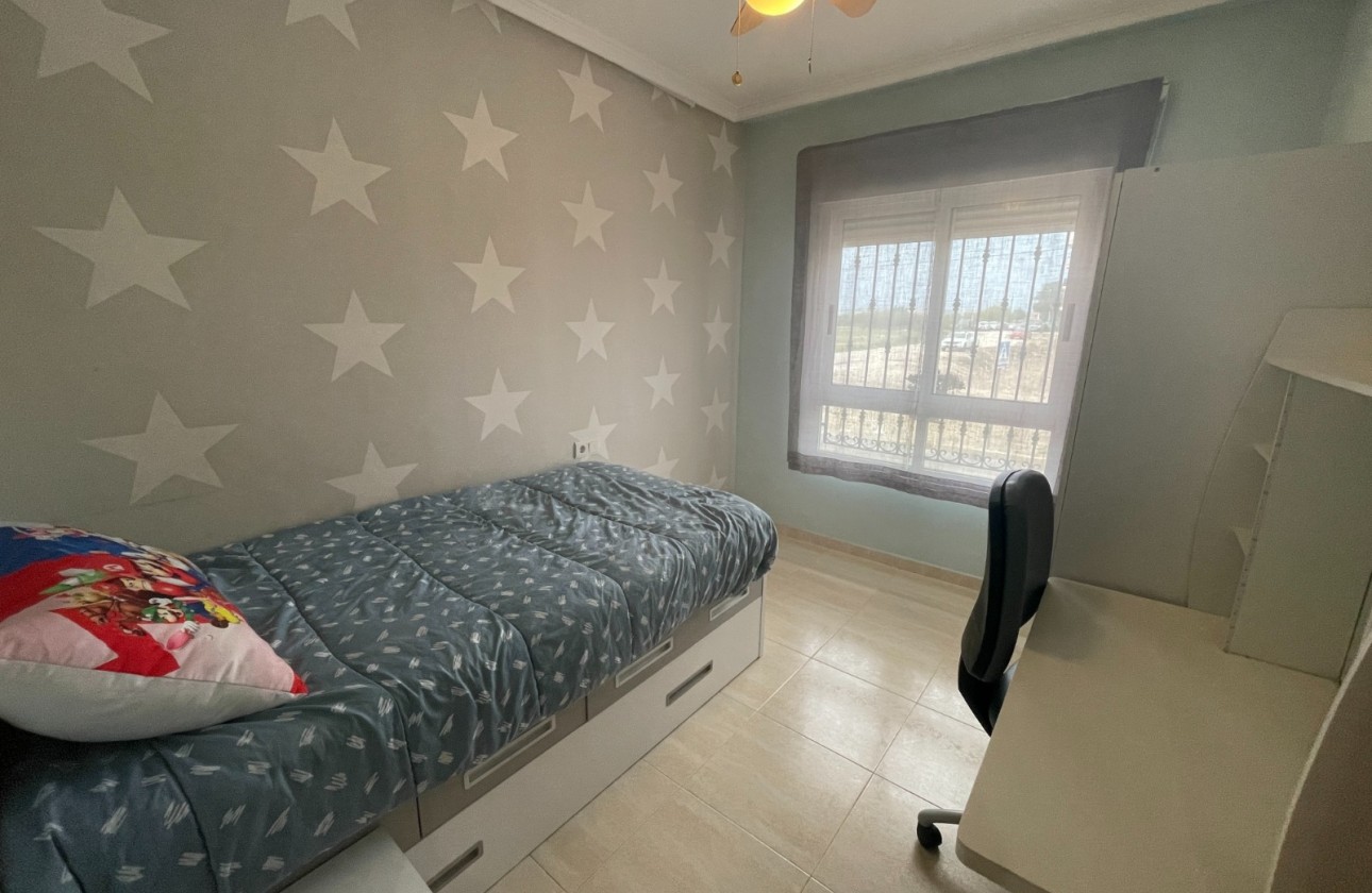Herverkoop - Apartment - Almoradi