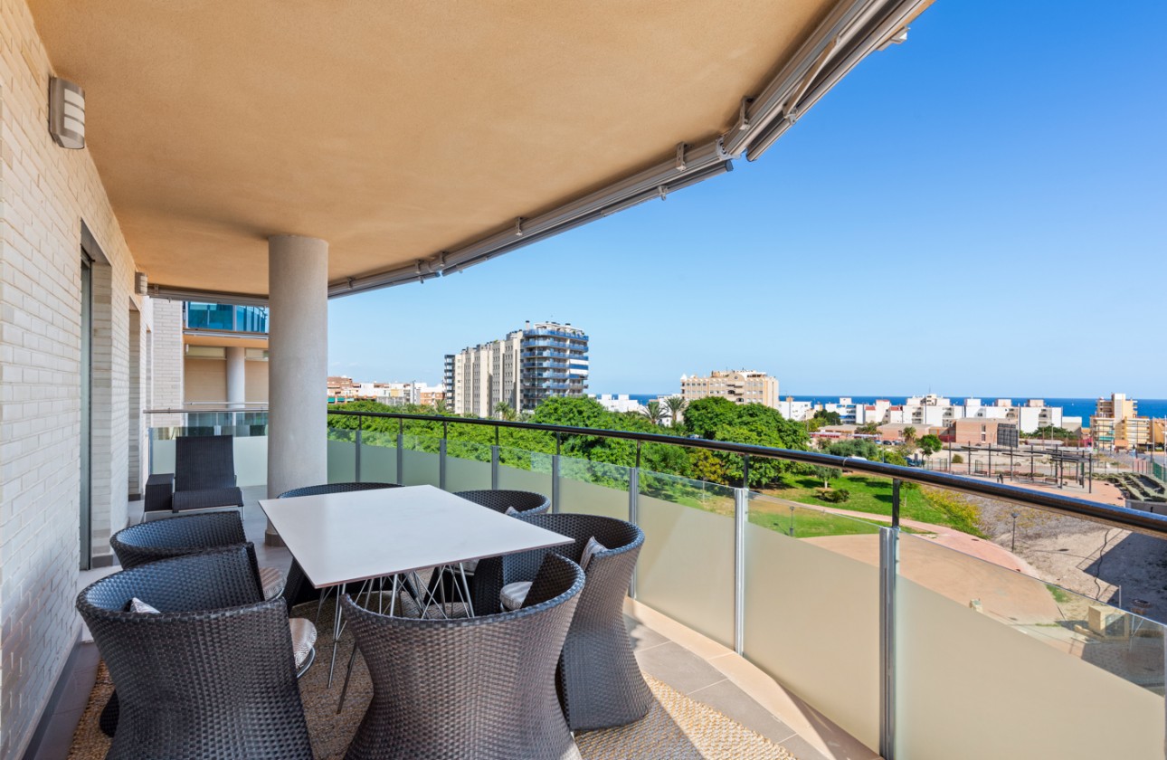 Herverkoop - Apartment - El Campello - El Amerador