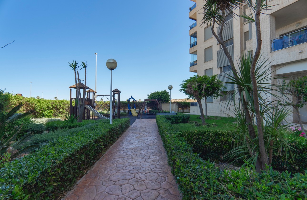 Herverkoop - Apartment - Guardamar del Segura