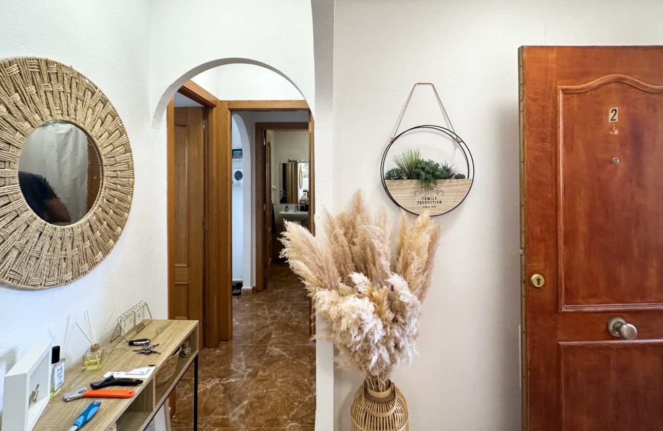 Herverkoop - Apartment - Guardamar del Segura