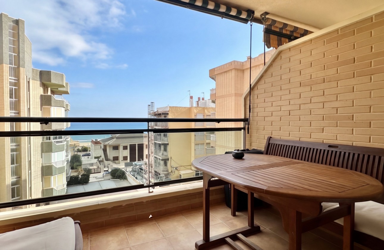 Herverkoop - Apartment - Guardamar del Segura