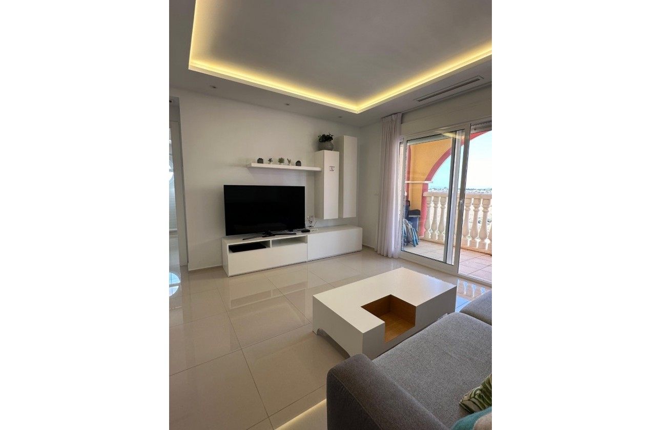 Herverkoop - Apartment - Los Alcazares