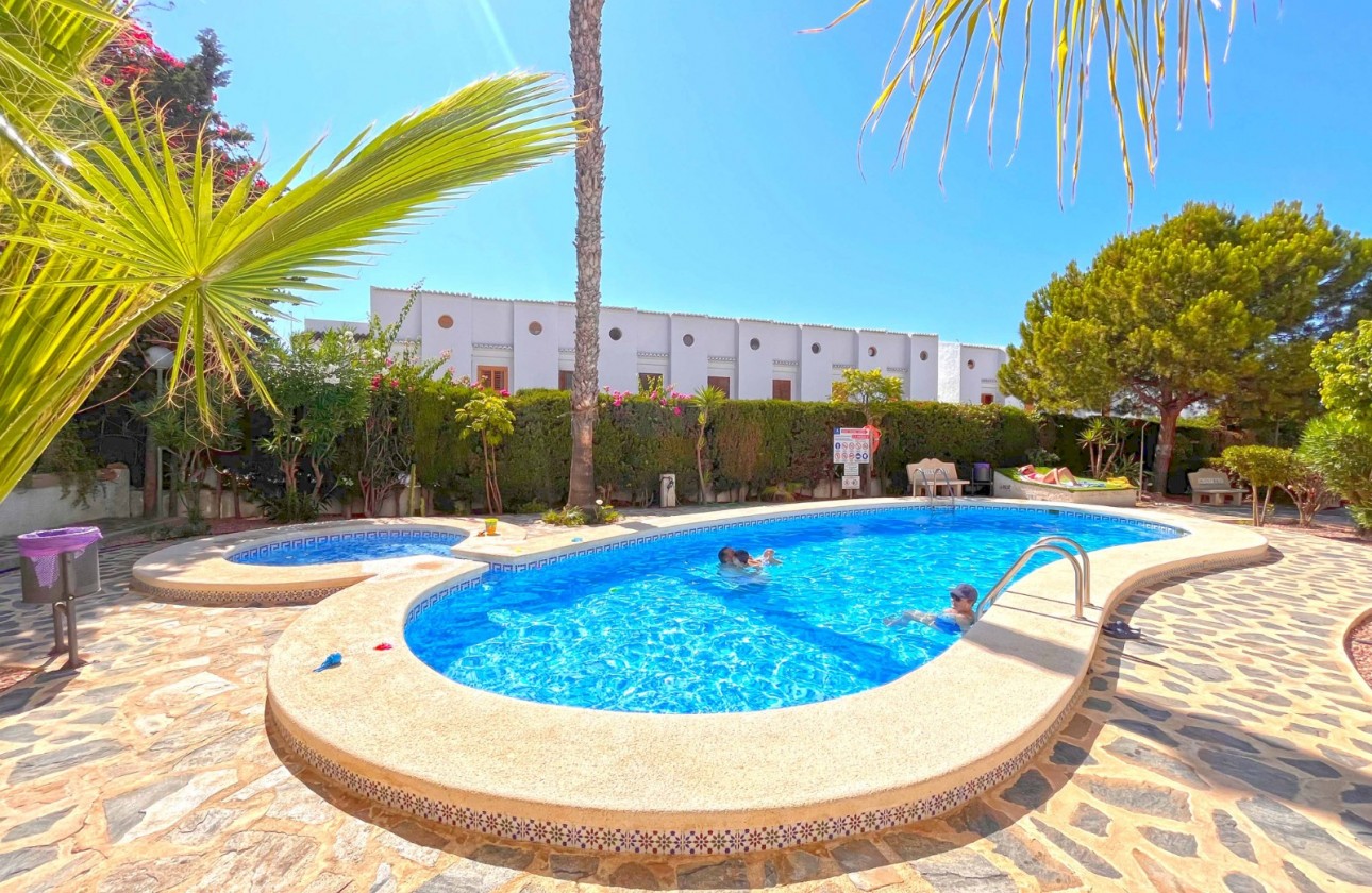 Herverkoop - Apartment - Orihuela Costa - Cabo Roig