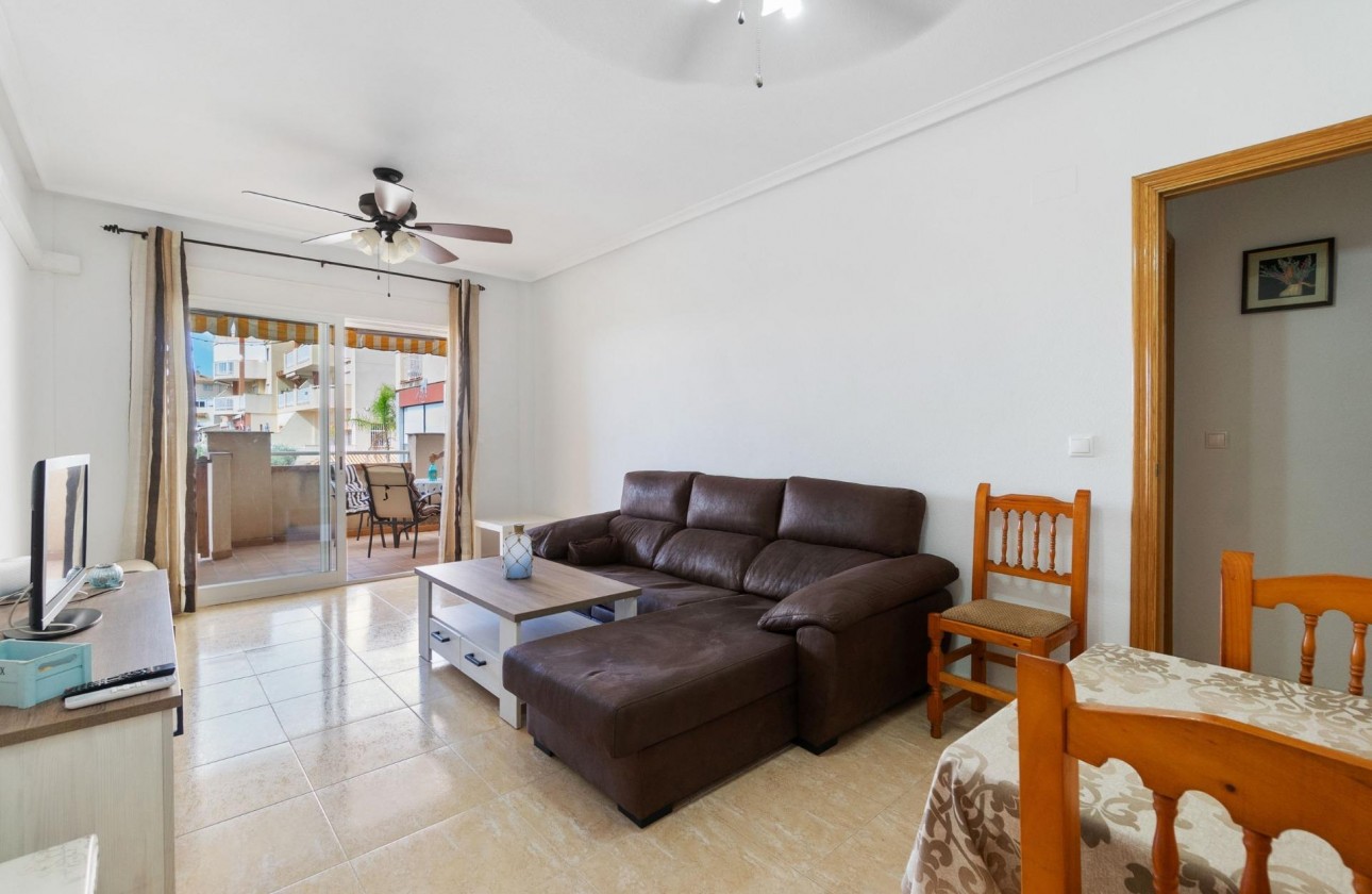 Herverkoop - Apartment - Orihuela Costa - Campoamor