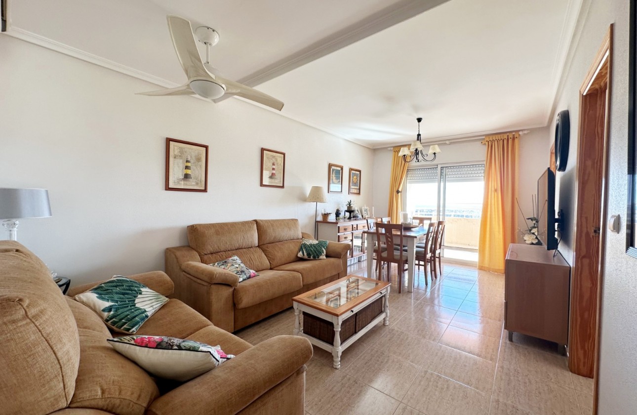 Herverkoop - Apartment - Orihuela Costa - Campoamor