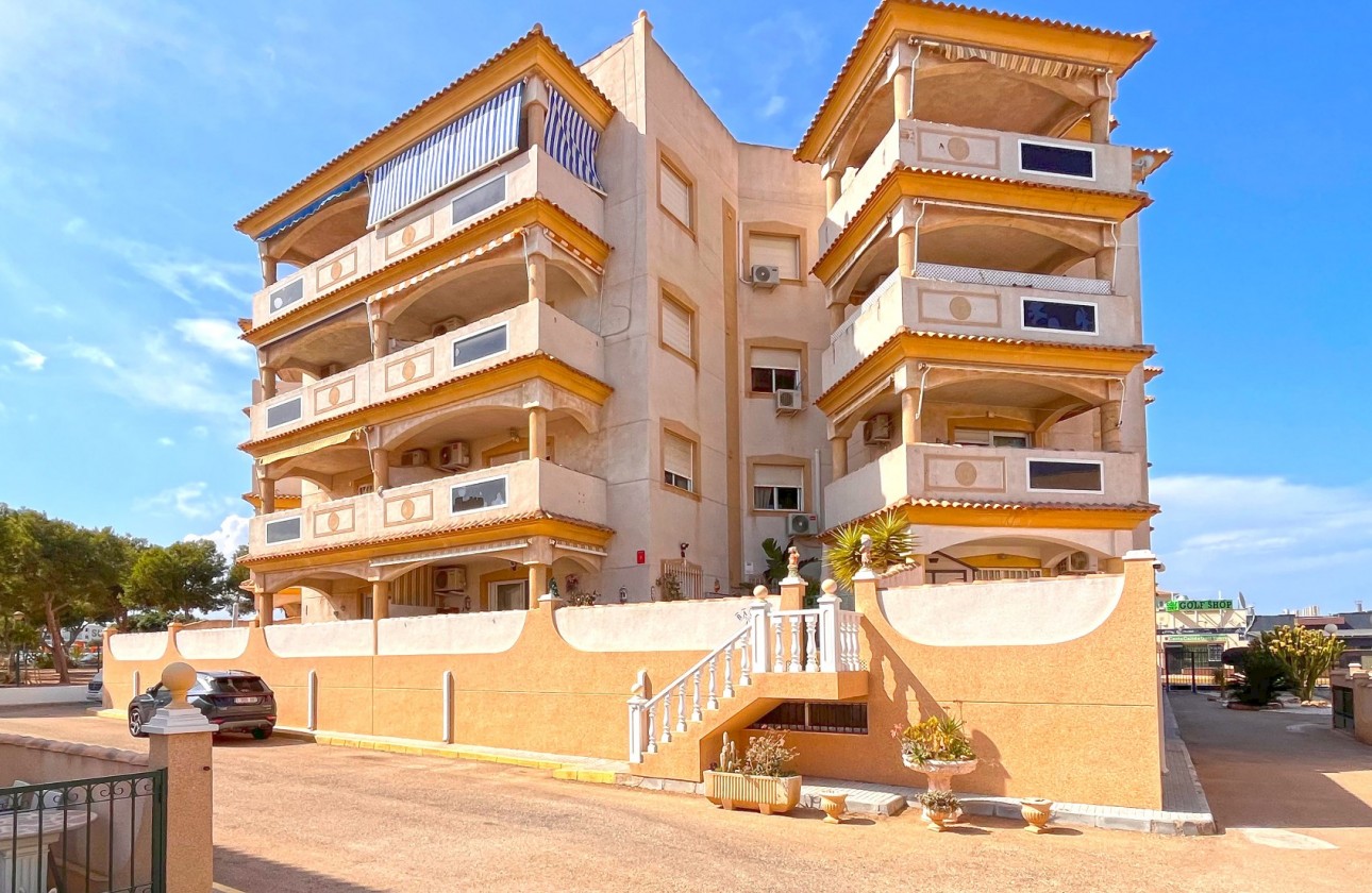 Herverkoop - Apartment - Orihuela Costa - La Zenia