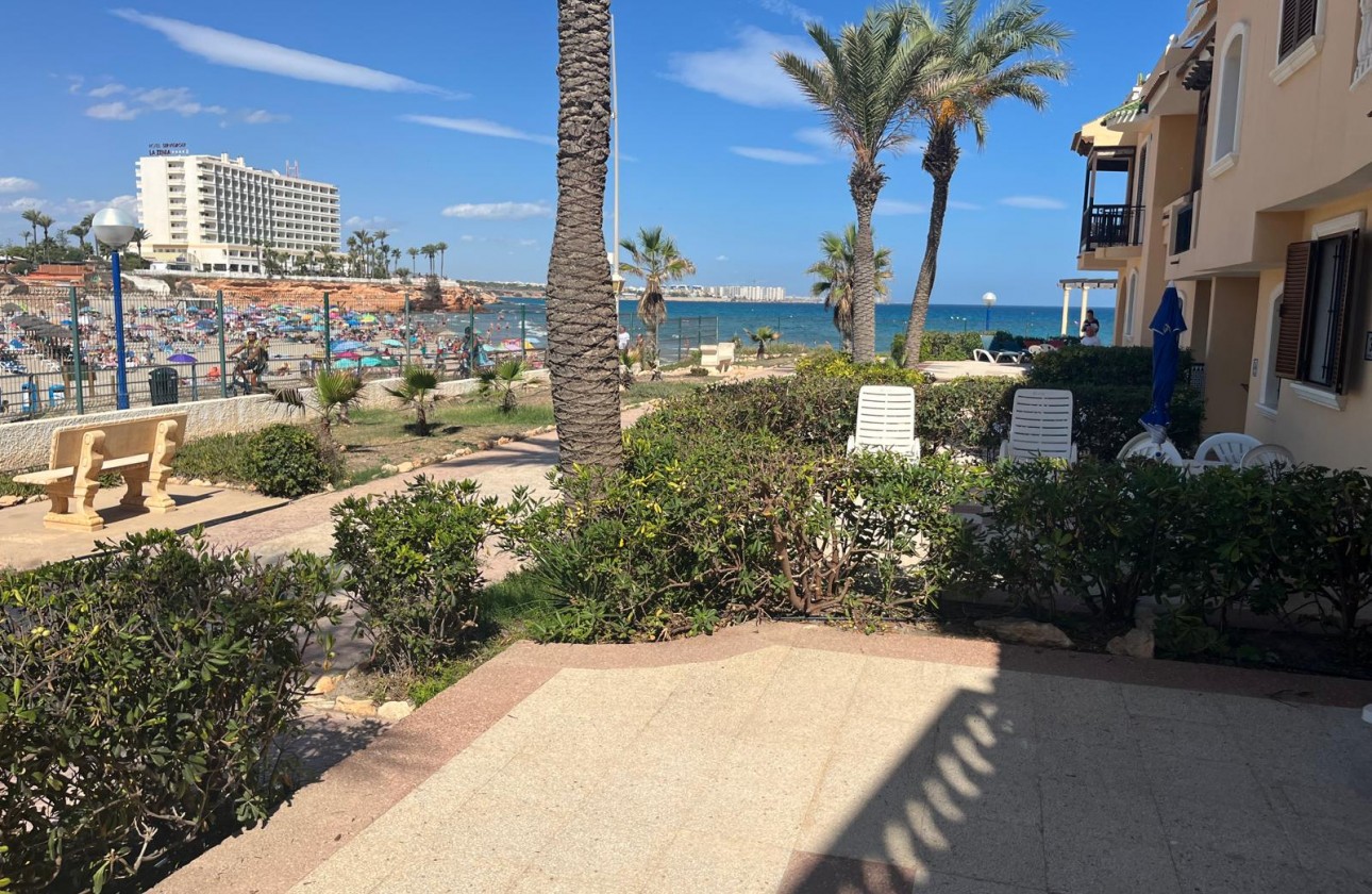 Herverkoop - Apartment - Orihuela Costa - La Zenia