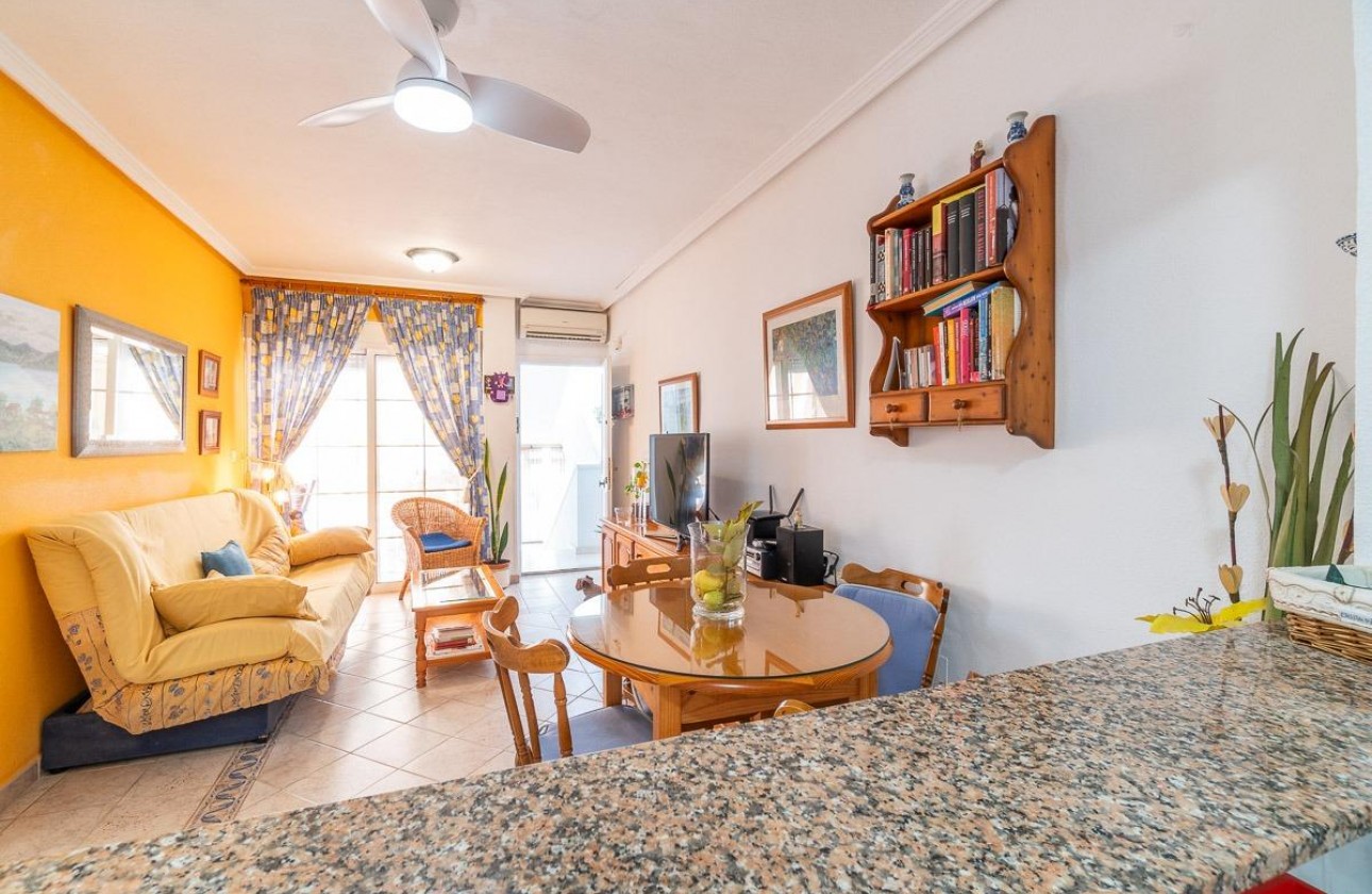 Herverkoop - Apartment - Orihuela Costa - La Zenia