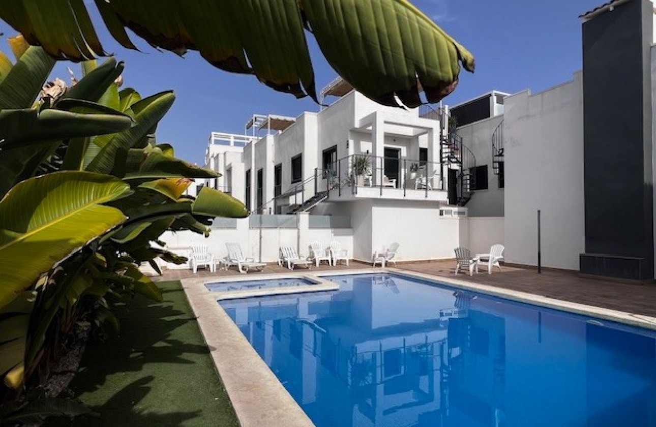 Herverkoop - Apartment - Orihuela Costa - La Zenia