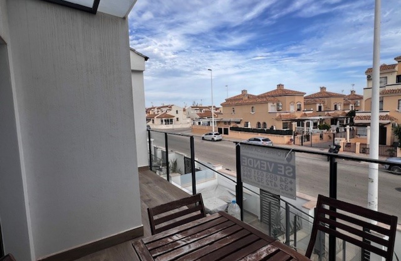 Herverkoop - Apartment - Orihuela Costa - La Zenia