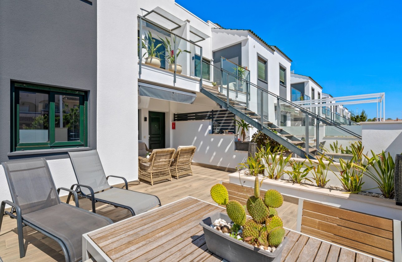 Herverkoop - Apartment - Orihuela Costa - La Zenia