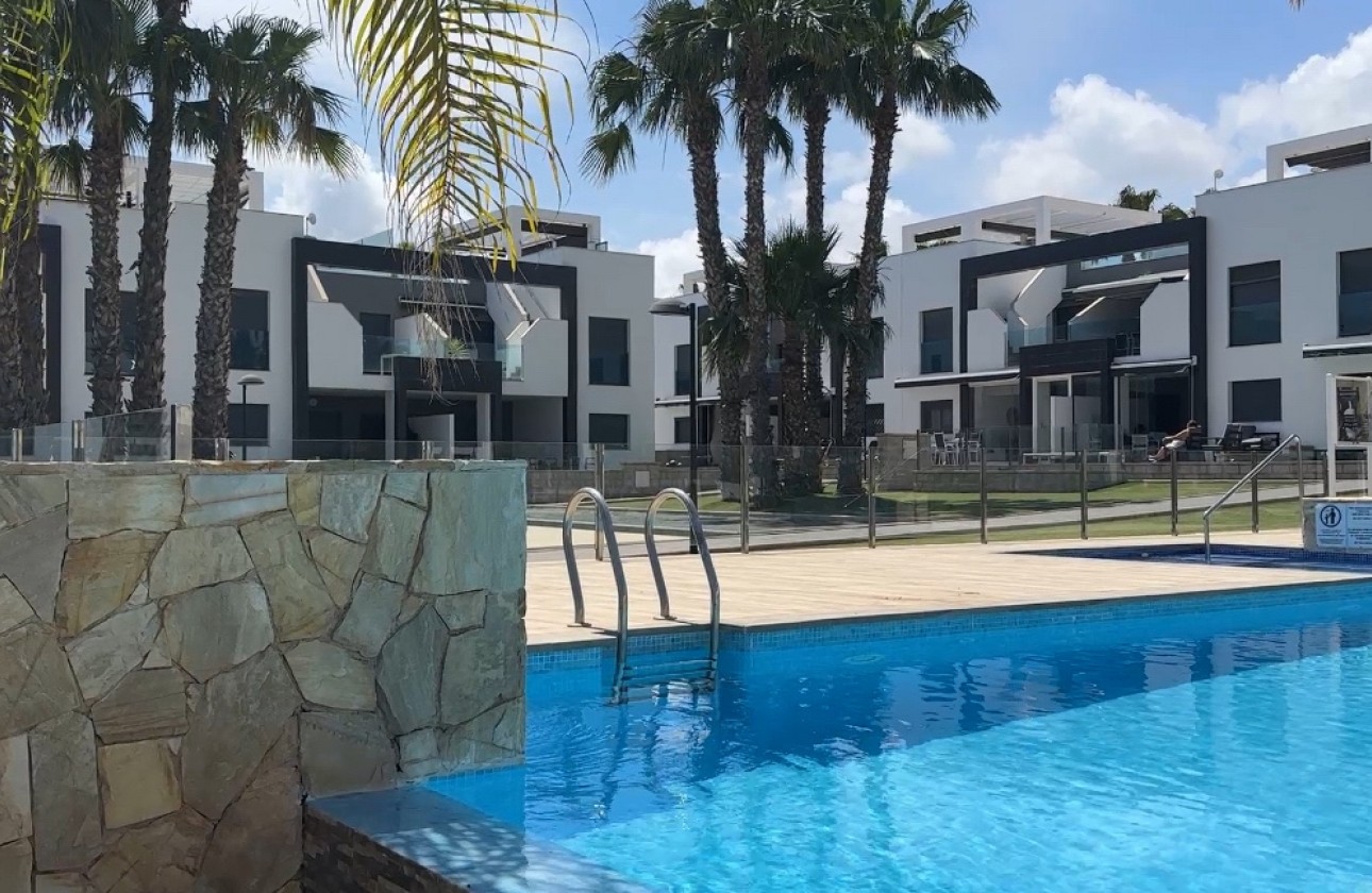 Herverkoop - Apartment - Orihuela Costa - La Zenia