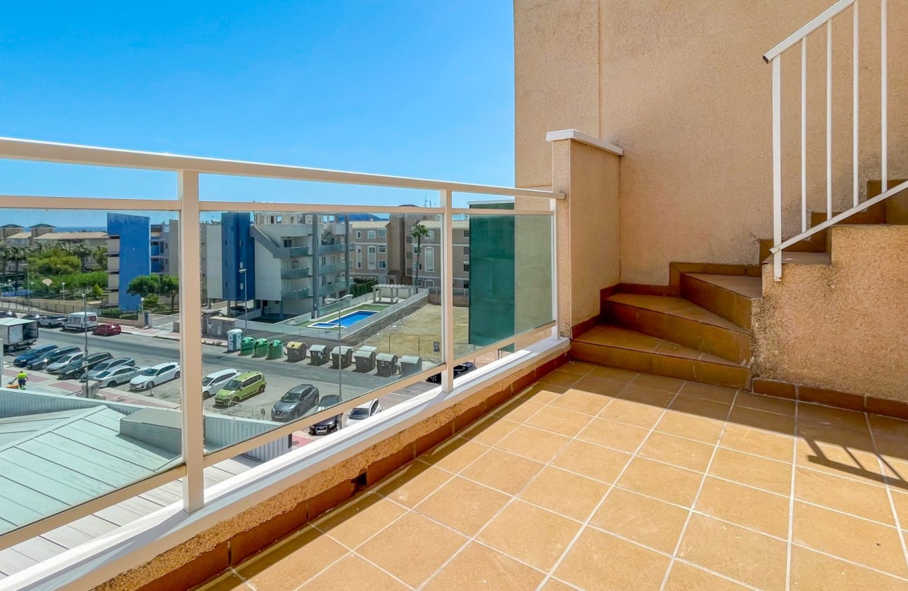 Herverkoop - Apartment - Orihuela Costa - La Zenia