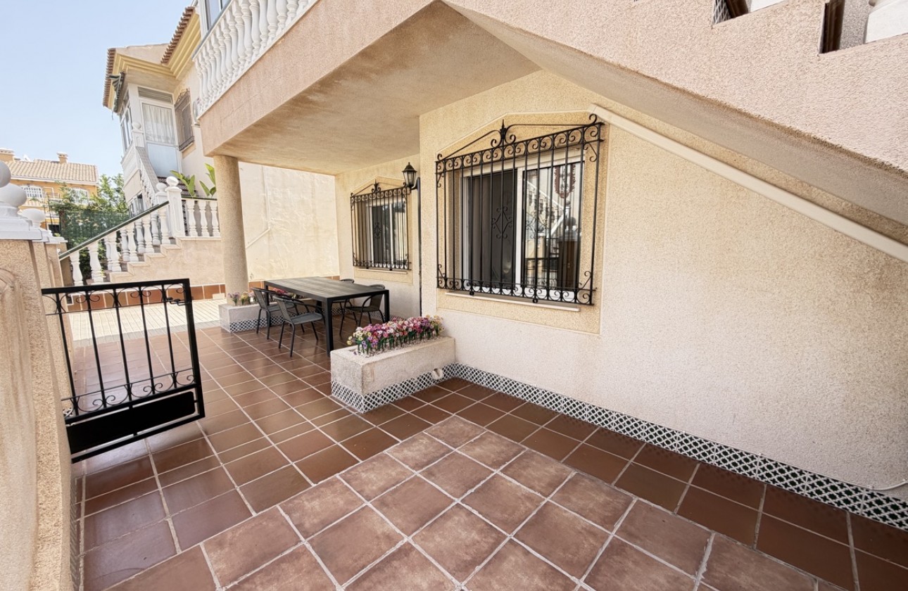 Herverkoop - Apartment - Orihuela Costa - La Zenia