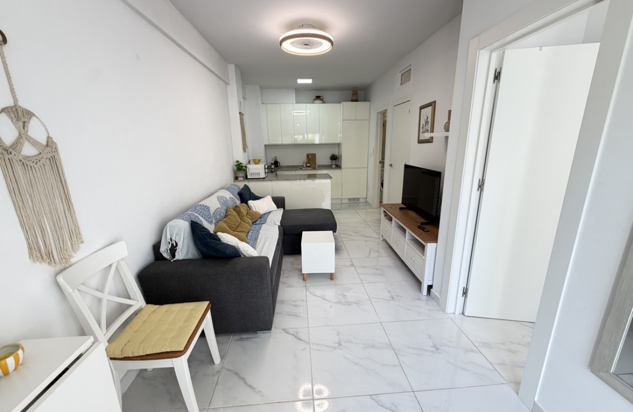 Herverkoop - Apartment - Orihuela Costa - La Zenia