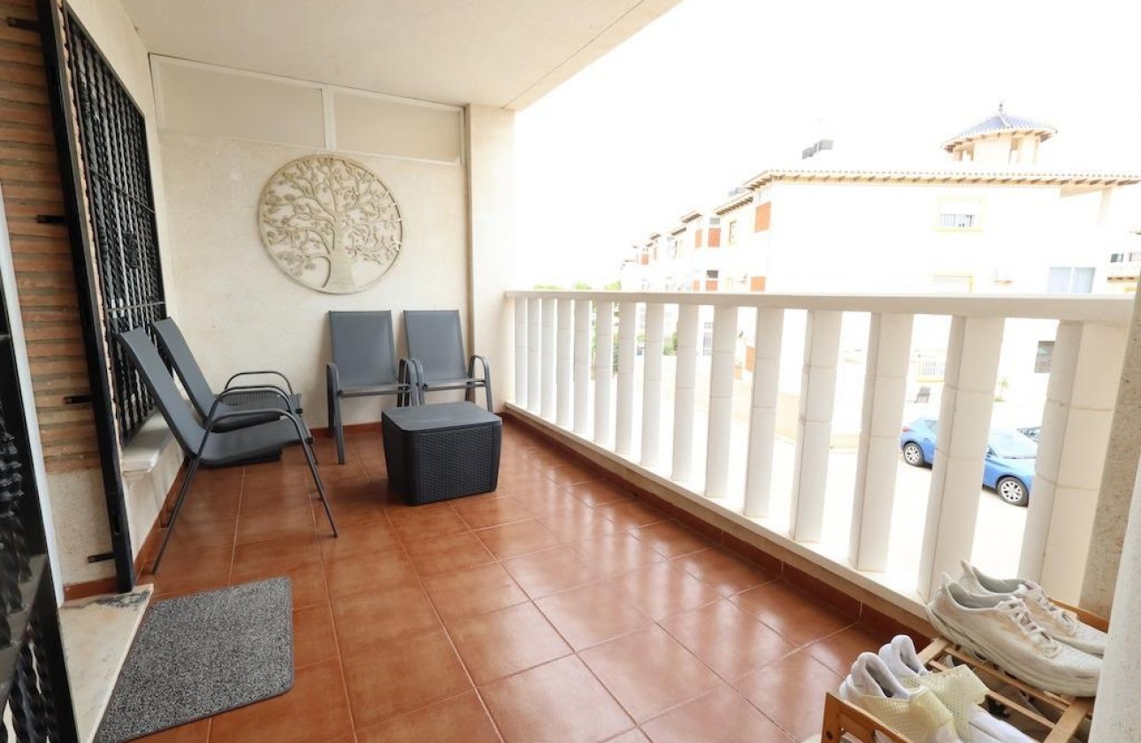 Herverkoop - Apartment - Orihuela Costa - La Zenia
