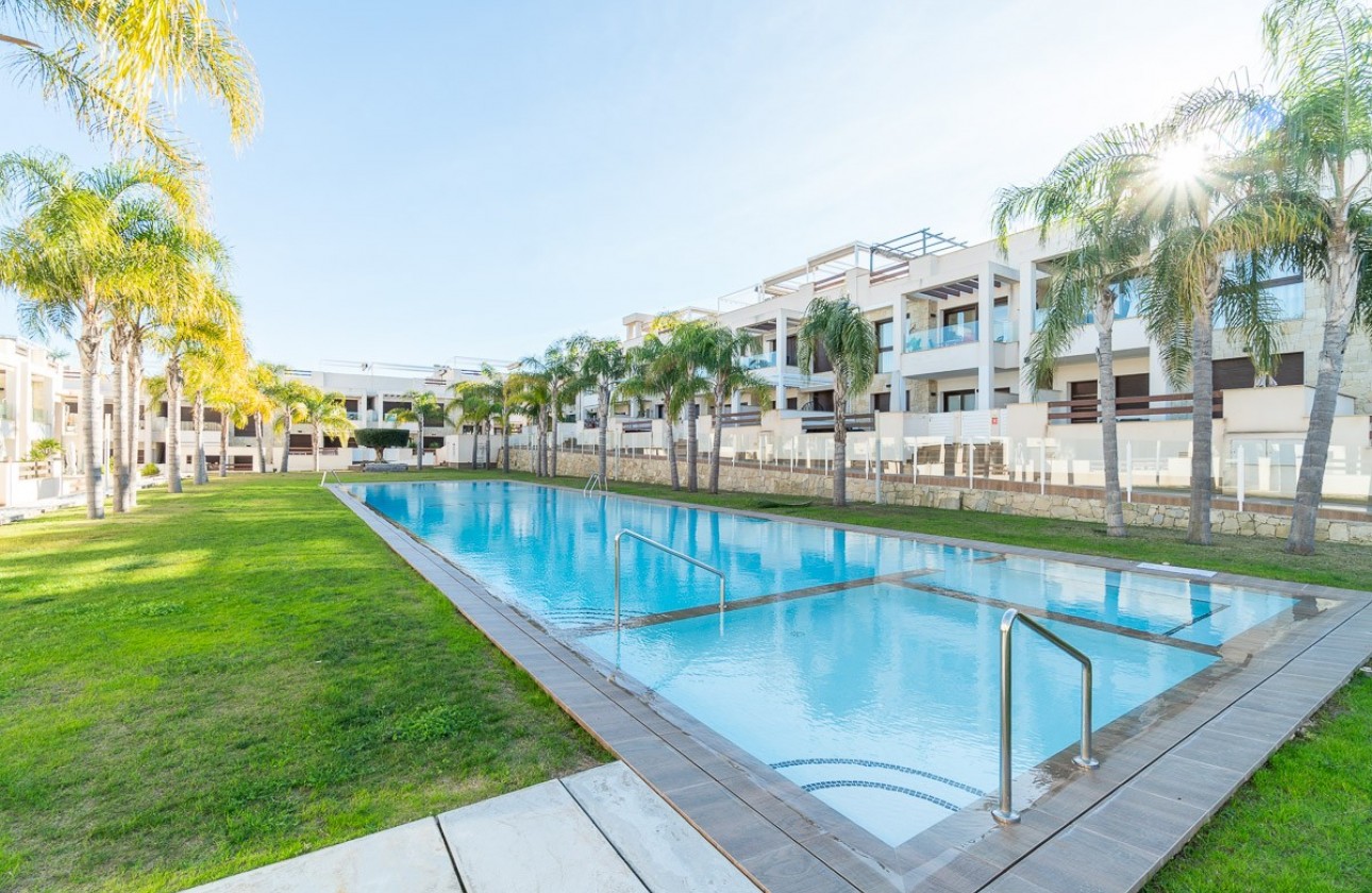 Herverkoop - Apartment - Orihuela Costa - Los Balcones