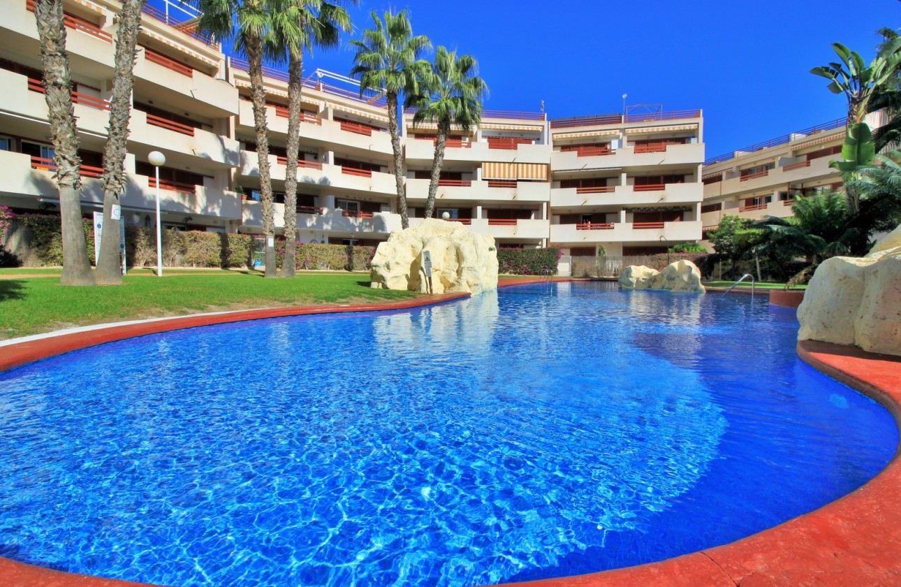 Herverkoop - Apartment - Orihuela Costa - Playa Flamenca