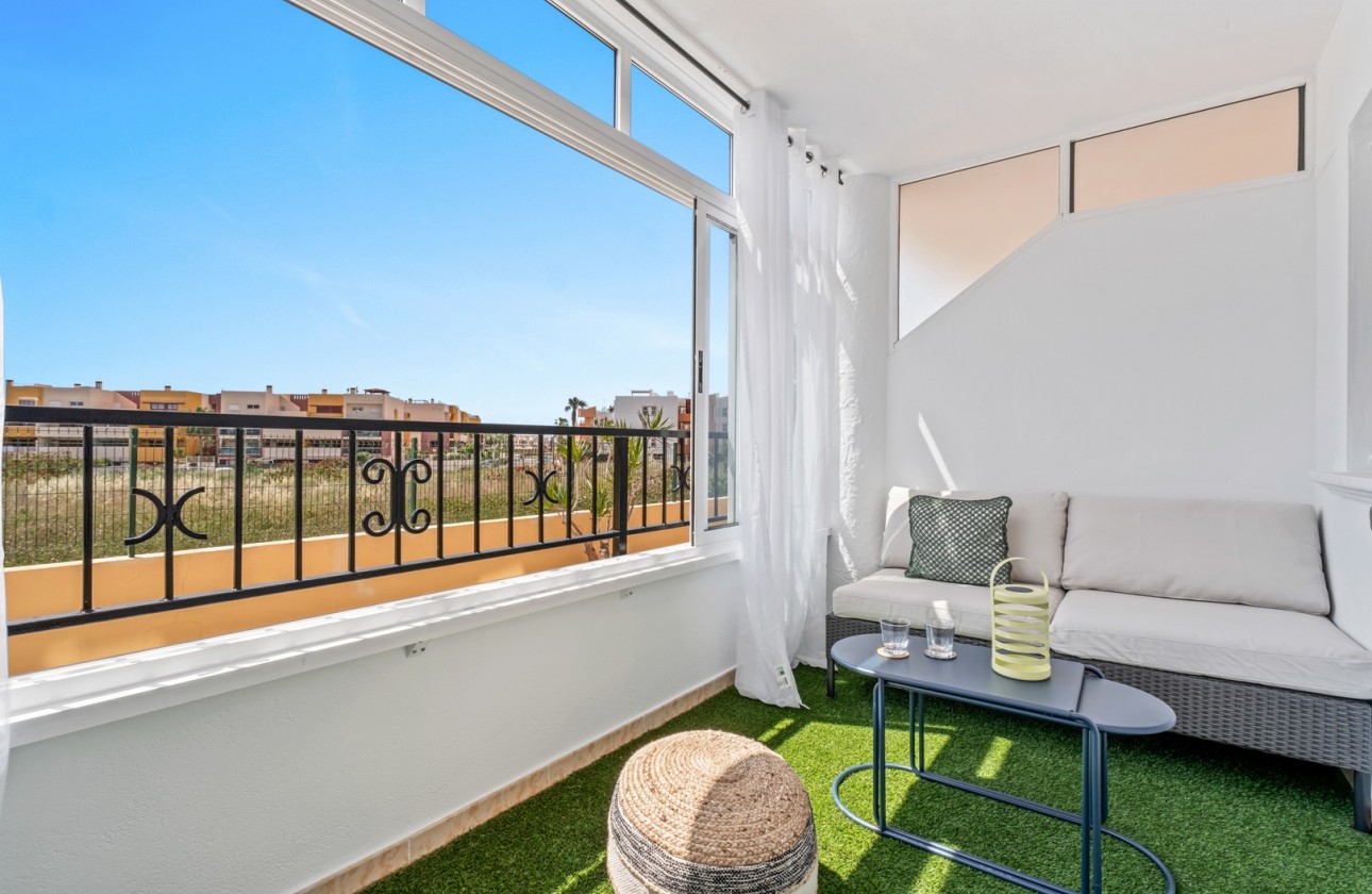 Herverkoop - Apartment - Orihuela Costa - Playa Flamenca