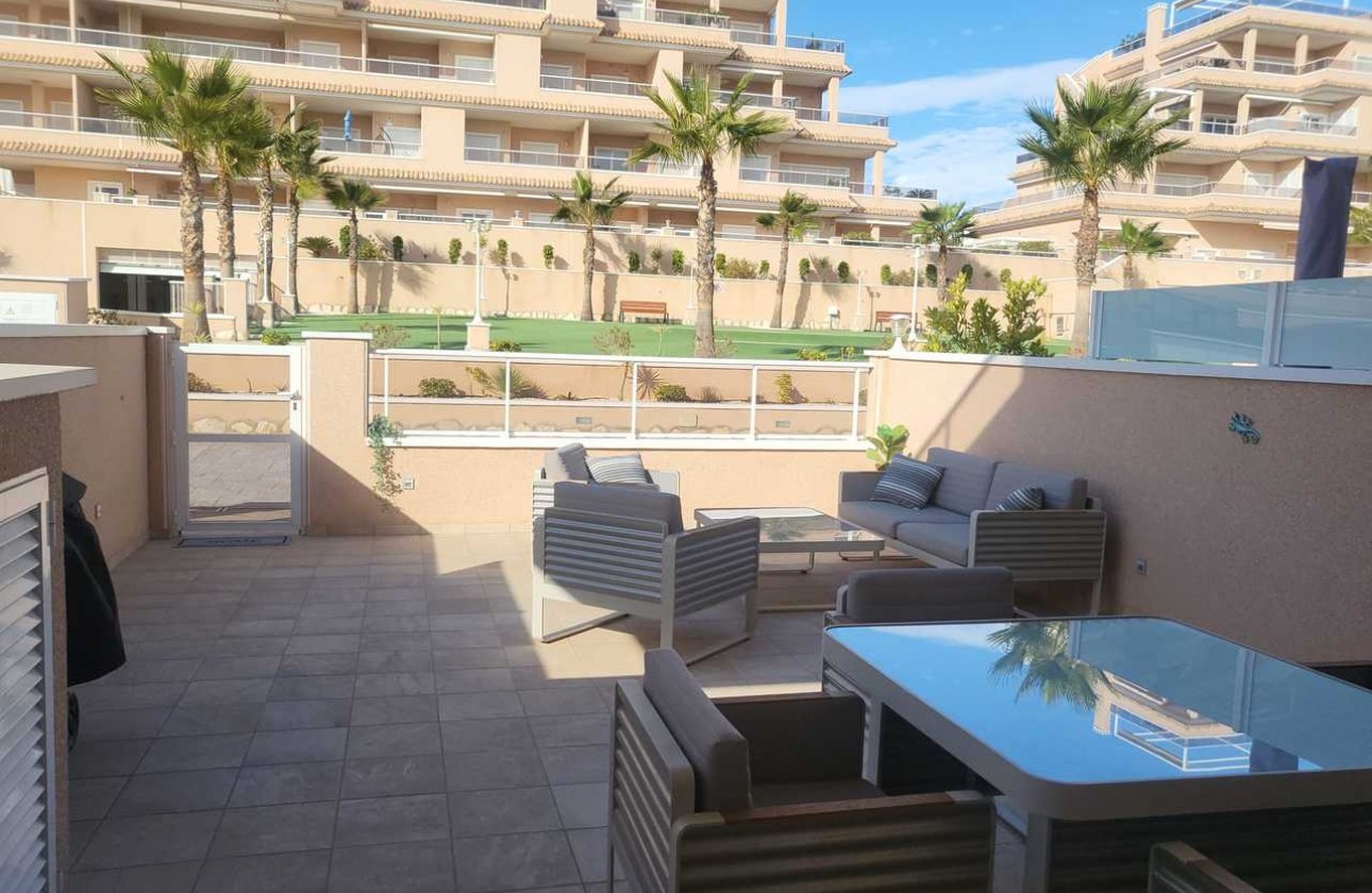 Herverkoop - Apartment - Orihuela Costa - Punta Prima