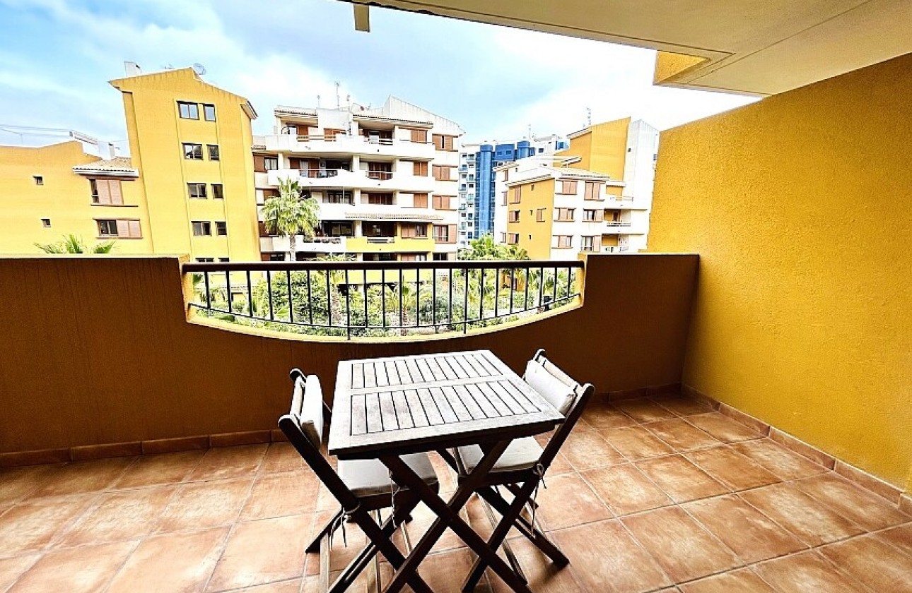 Herverkoop - Apartment - Orihuela Costa - Punta Prima