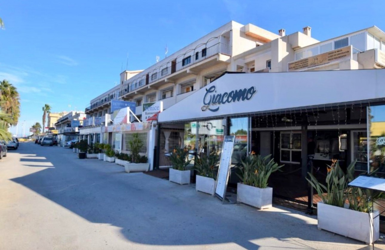 Herverkoop - Apartment - Orihuela Costa - Punta Prima