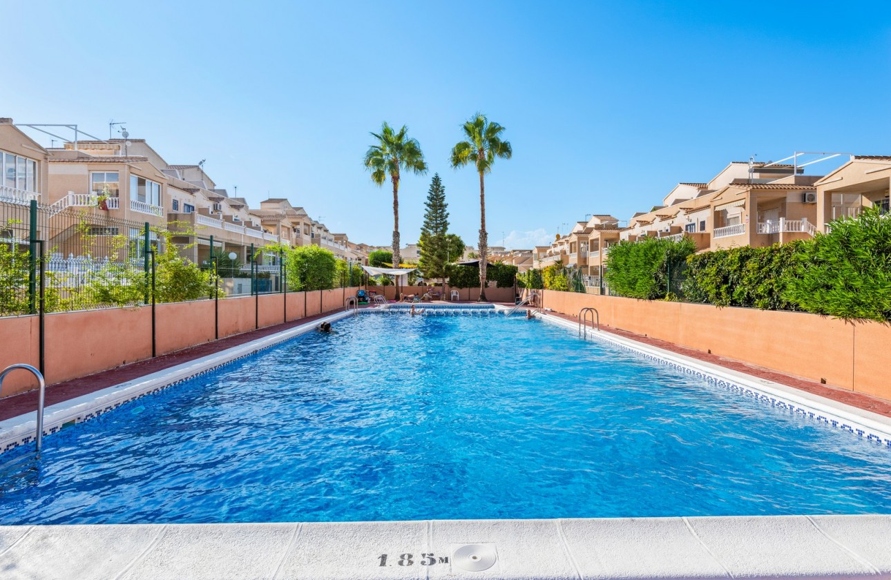 Herverkoop - Apartment - Orihuela Costa - Punta Prima