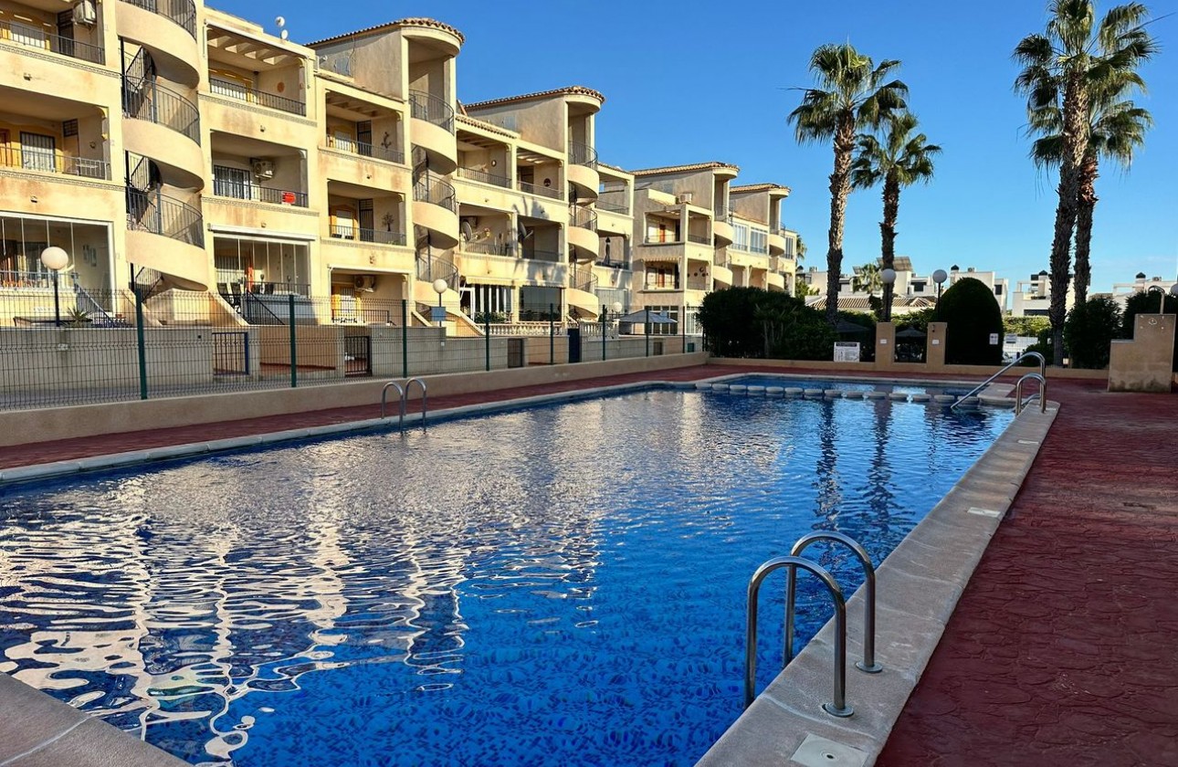 Herverkoop - Apartment - Orihuela Costa - Punta Prima