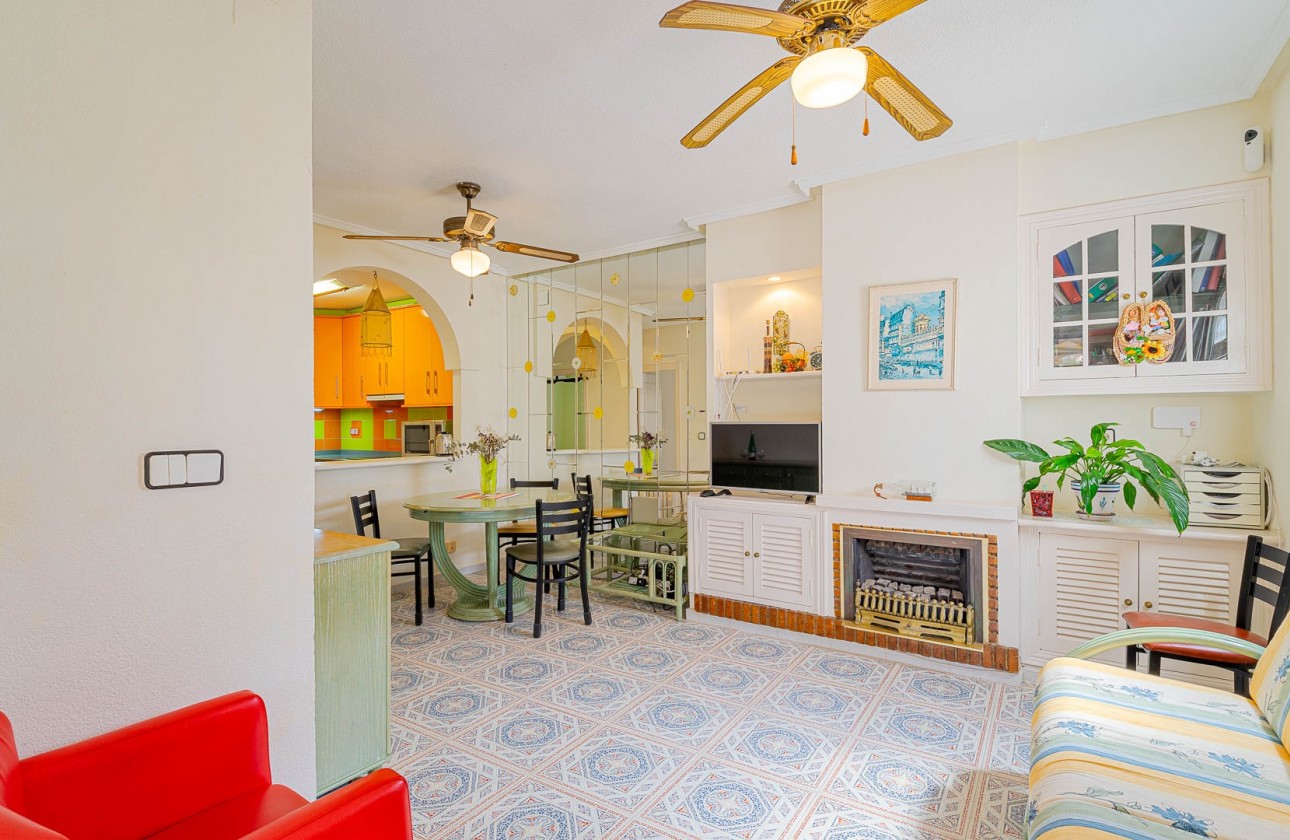 Herverkoop - Apartment - Orihuela Costa - Punta Prima