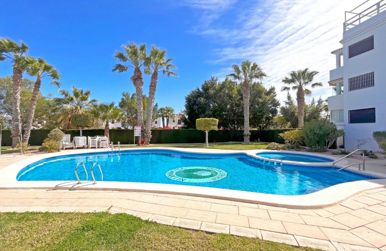 Herverkoop - Apartment - Orihuela Costa - Villamartín