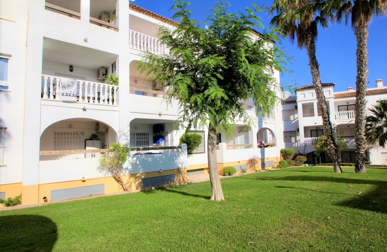 Herverkoop - Apartment - Orihuela Costa - Villamartín