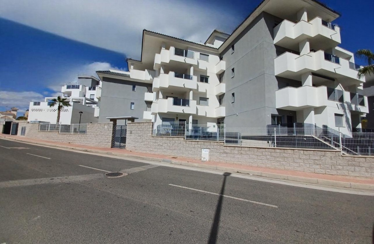 Herverkoop - Apartment - Orihuela Costa - Villamartín